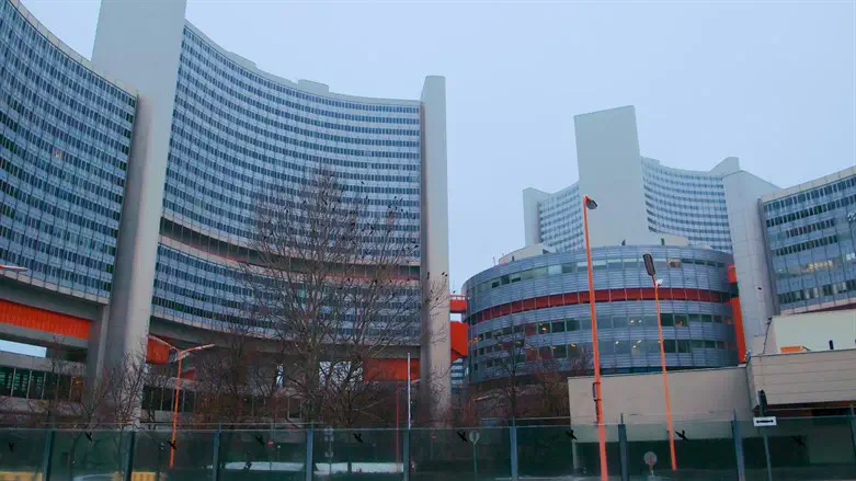 IAEA board approves resolution demanding access to Iranian nuclear facilities