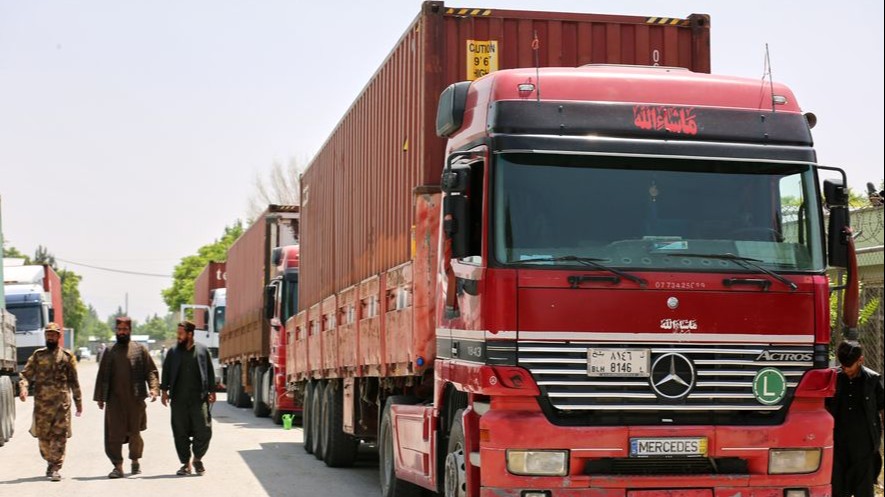 Strait of Hormuz Disruption Chokes Trade and Aid Routes to Afghanistan
